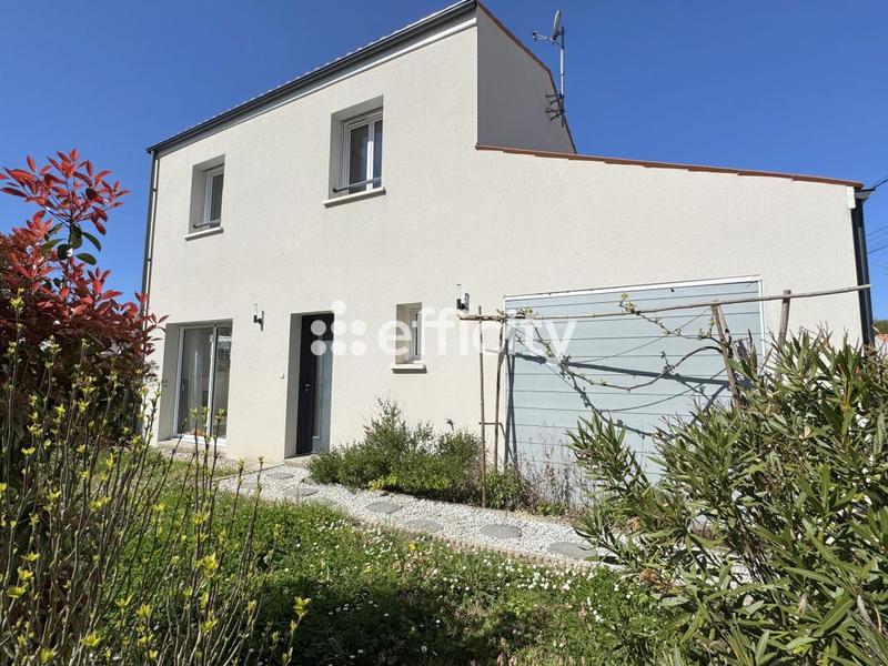 Maison - 79 m² - 4 pièces