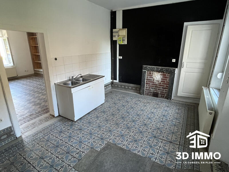 Maison - 80 m² - 5 pièces