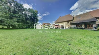 Maison - 388 m² - 10 pièces