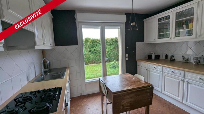 Maison - 174 m² - 8 pièces