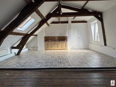 Appartement - 81 m² - 4 pièces