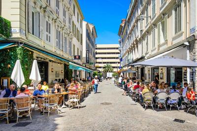 Fonds de commerce - Magasins - 190 m²