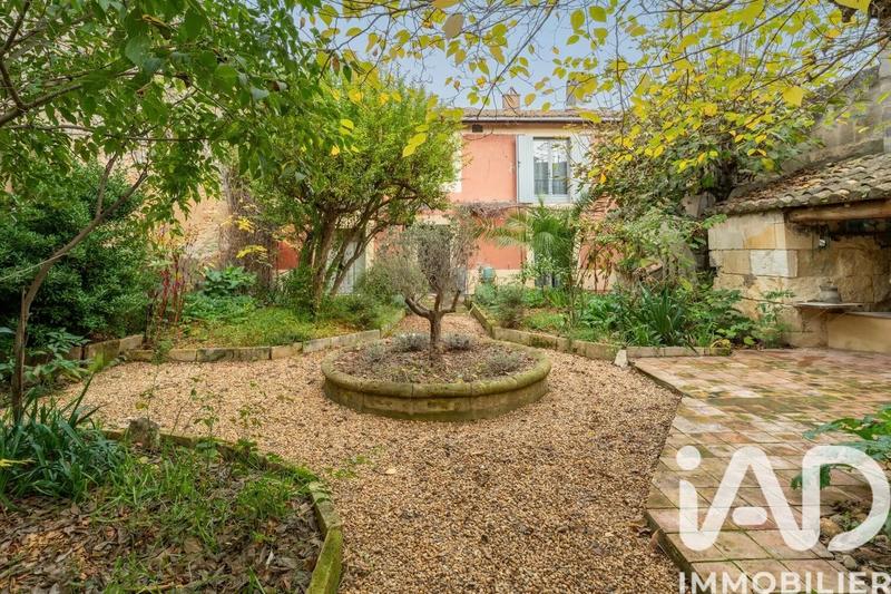 Maison - 217 m² - 7 pièces