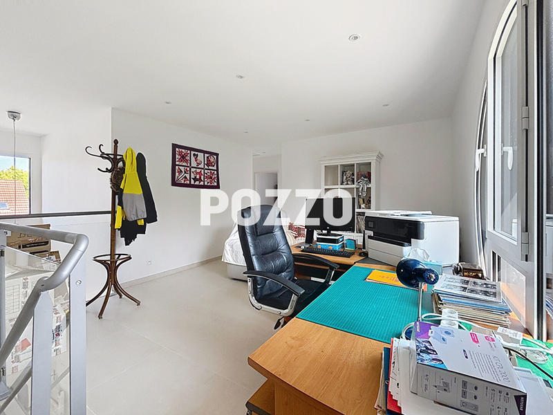 Maison - 193 m² - 7 pièces