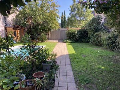 Maison ancienne - 302 m² - 9 pièces