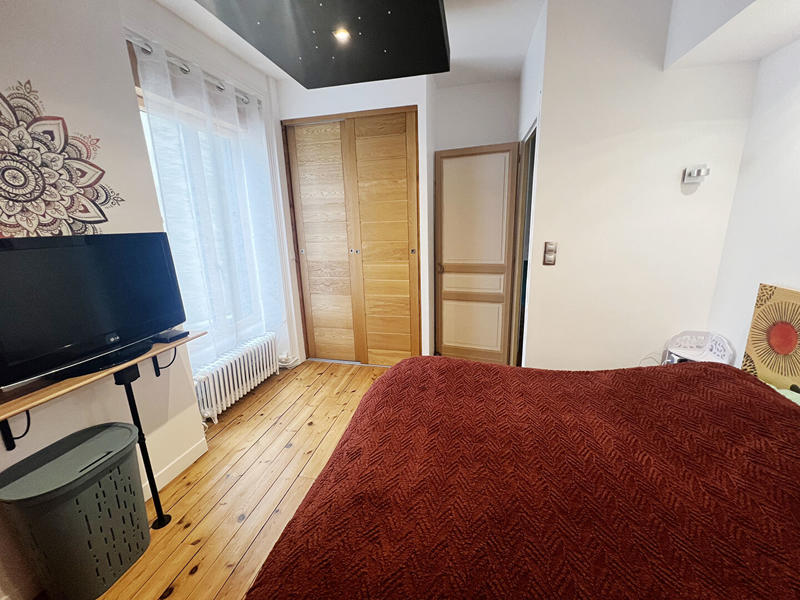 Maison - 190 m² - 9 pièces