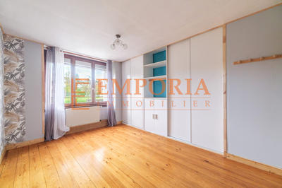 Appartement - 83 m² - 4 pièces