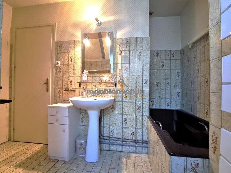 Maison - 130 m² - 6 pièces