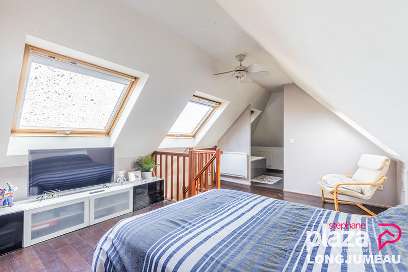 Maison - 121 m² - 5 pièces