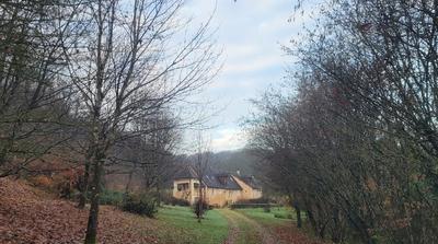 Maison - 310 m² - 8 pièces