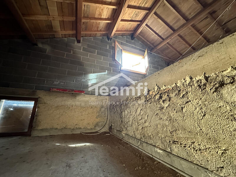 Maison - 122 m² - 5 pièces