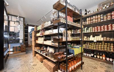 Maison ancienne - 204 m² - 7 pièces