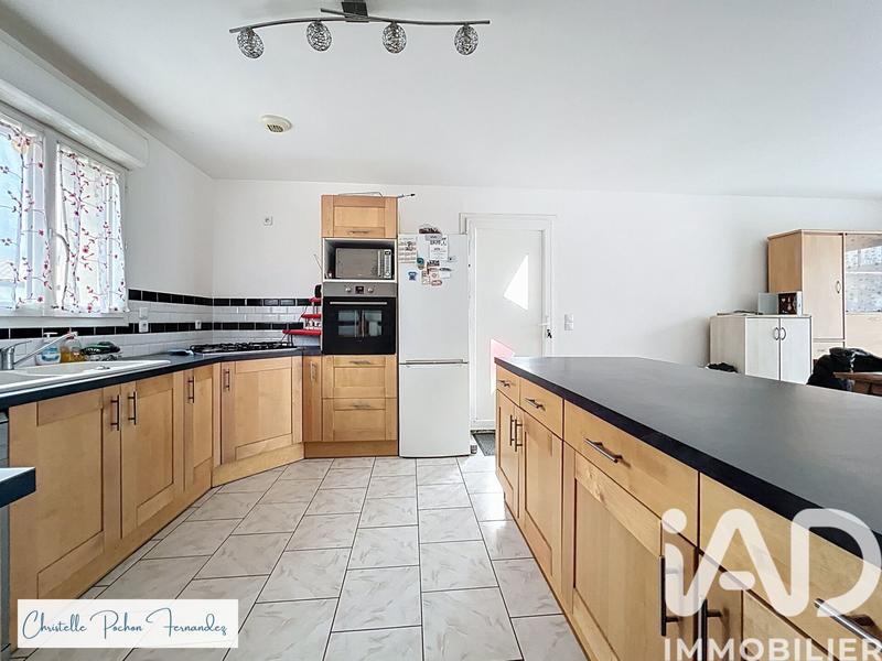 Maison - 88 m² - 4 pièces