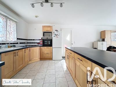 Maison - 88 m² - 4 pièces