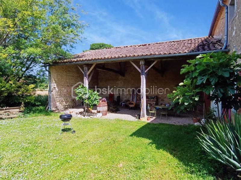 Maison - 292 m² - 9 pièces