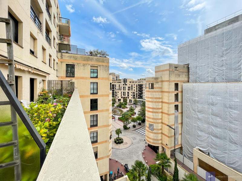 Appartement - 85 m² - 4 pièces