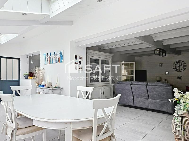 Maison - 123 m² - 6 pièces