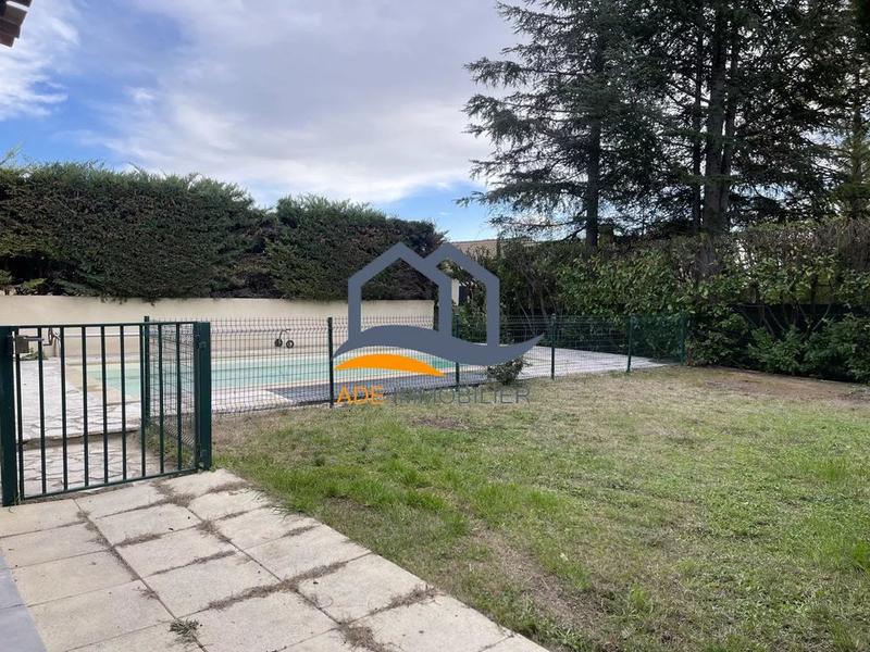 Villa - 140 m² - 5 pièces