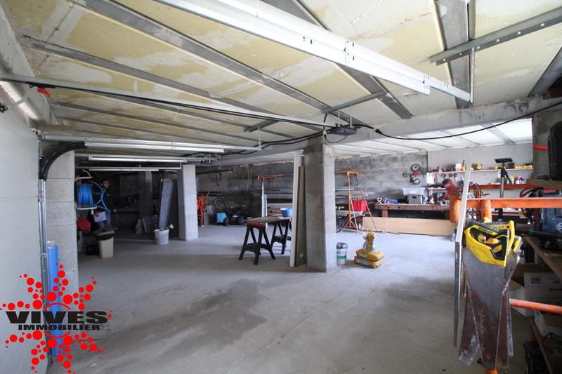 Maison - 210 m² - 8 pièces