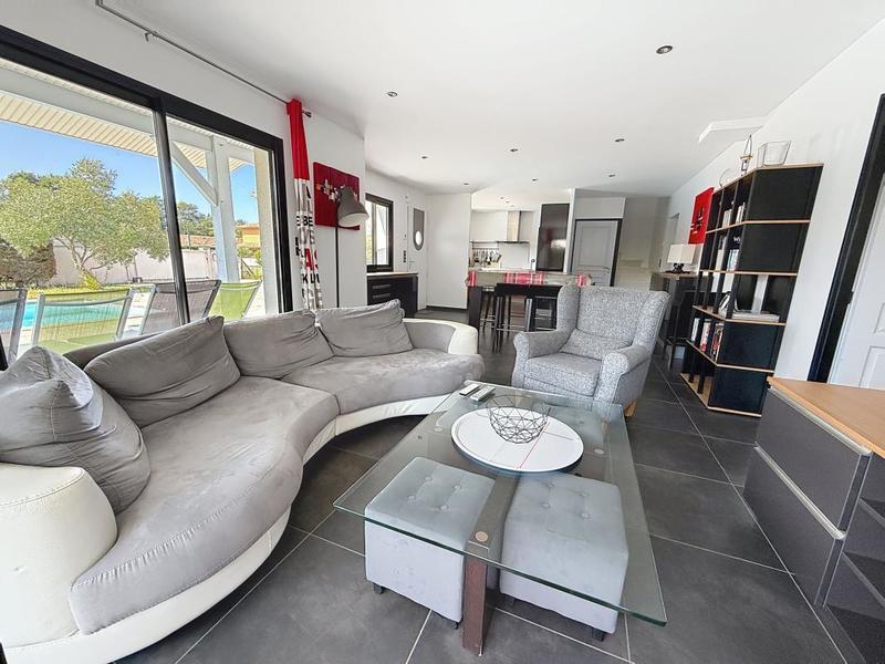 Maison - 130 m² - 5 pièces