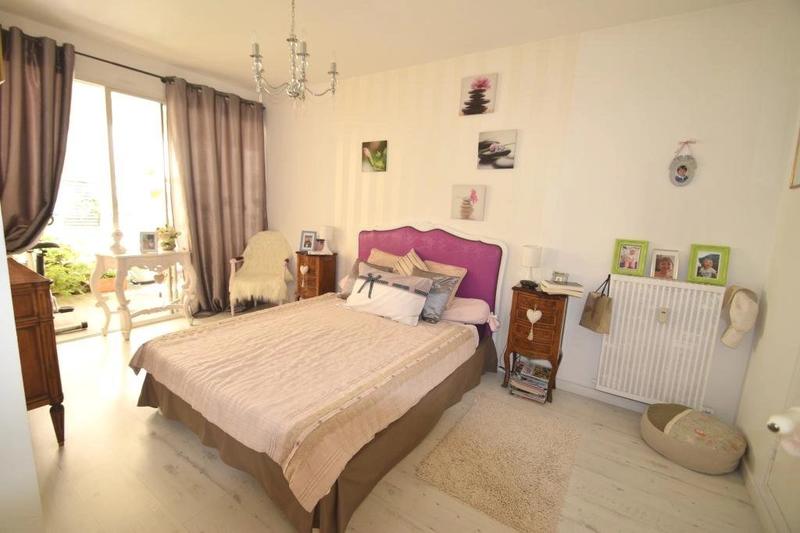 Appartement - 97 m² - 3 pièces