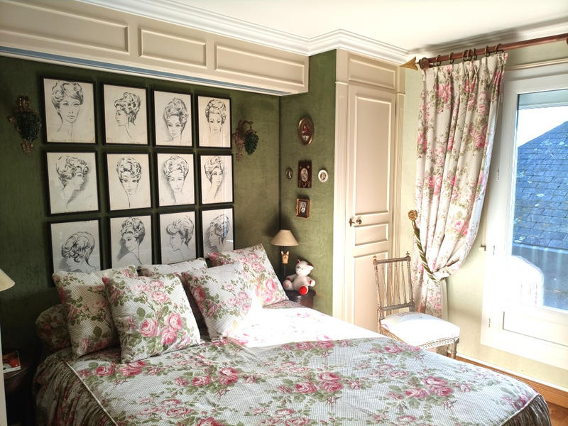 Appartement - 143 m² - 6 pièces