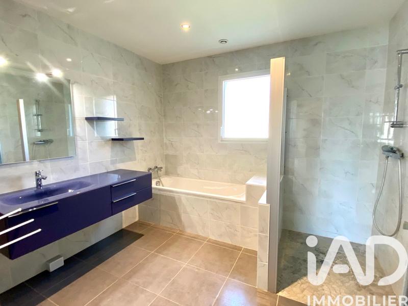 Maison - 150 m² - 5 pièces