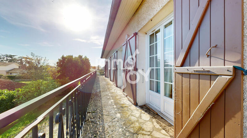 Maison - 142 m² - 6 pièces