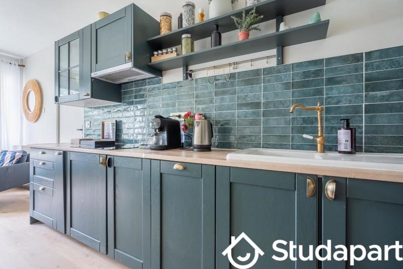 Chambre - 9 m² - 1 pièce