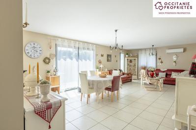 Villa - 90 m² - 3 pièces