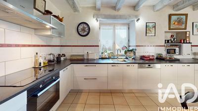 Maison de village - 220 m² - 9 pièces