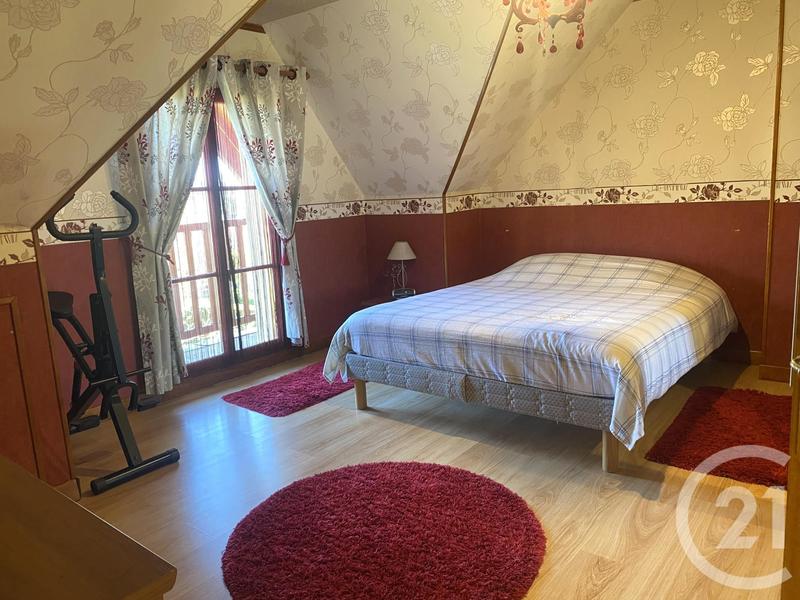 Maison - 134 m² - 6 pièces