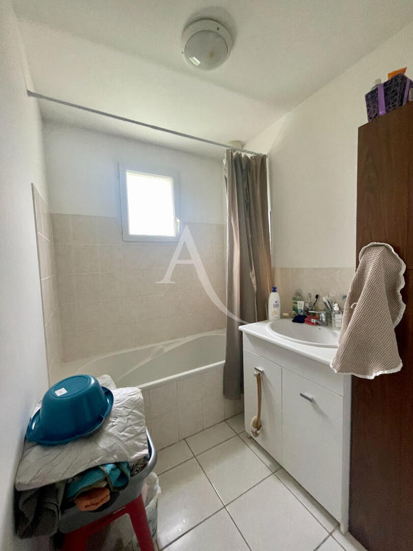 Maison - 89 m² - 5 pièces