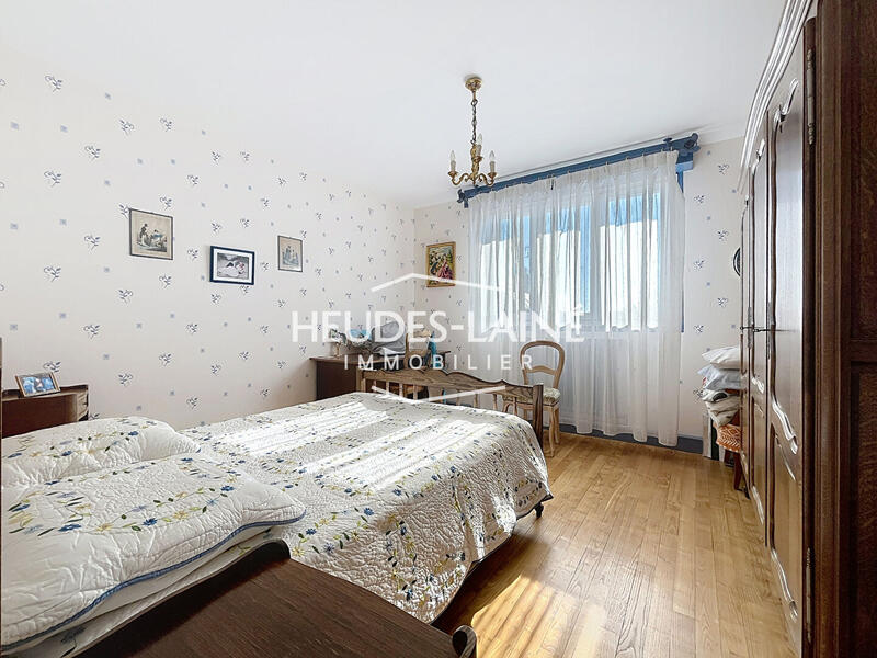 Maison - 140 m² - 7 pièces