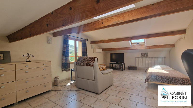 Villa - 139 m² - 6 pièces