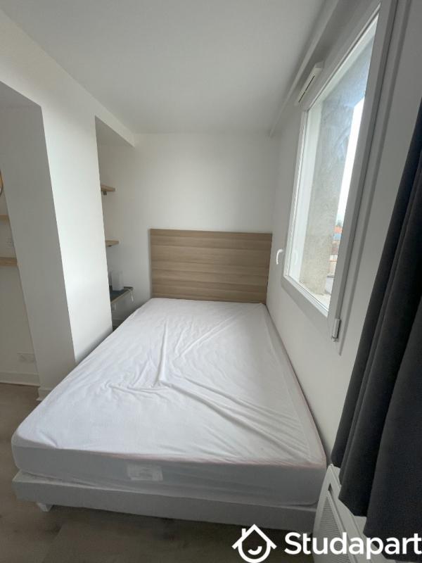 Chambre - 9 m² - 1 pièce
