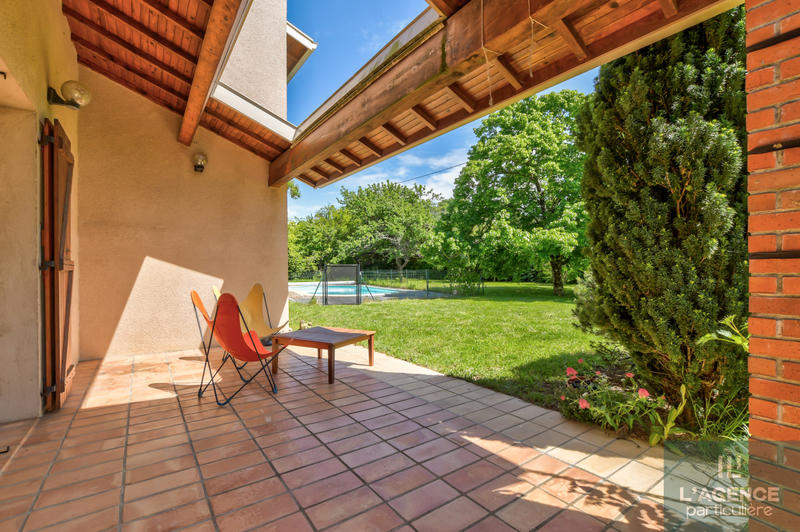 Villa - 179 m² - 5 pièces