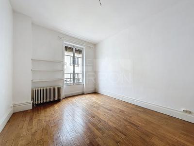 Appartement - 93 m² - 3 pièces