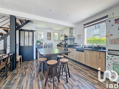 Maison - 102 m² - 4 pièces