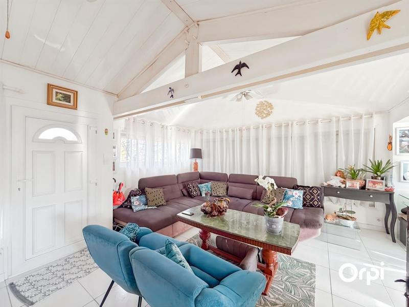 Maison - 90 m² - 3 pièces