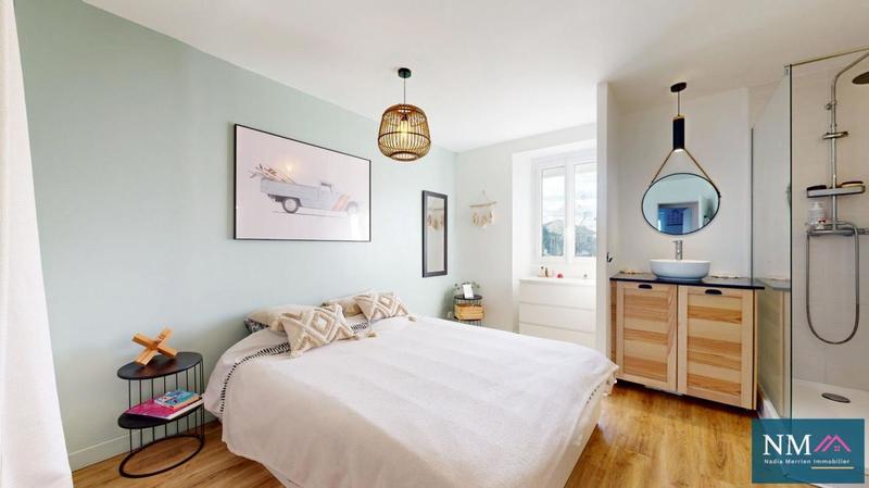 Maison - 99 m² - 4 pièces