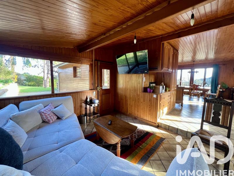 Maison - 143 m² - 5 pièces