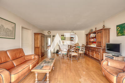 Appartement - 89 m² - 4 pièces