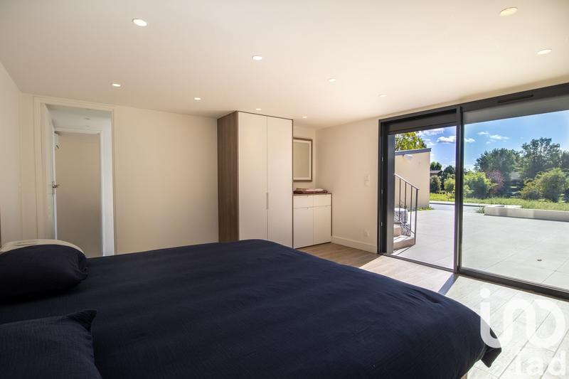 Maison de maîtres - 208 m² - 9 pièces