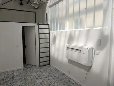 Bureau - 23 m² - 2 pièces