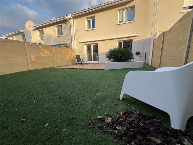 Maison - 82 m² - 4 pièces