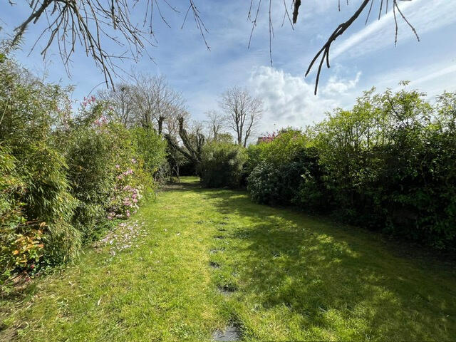 Maison - 200 m² - 7 pièces