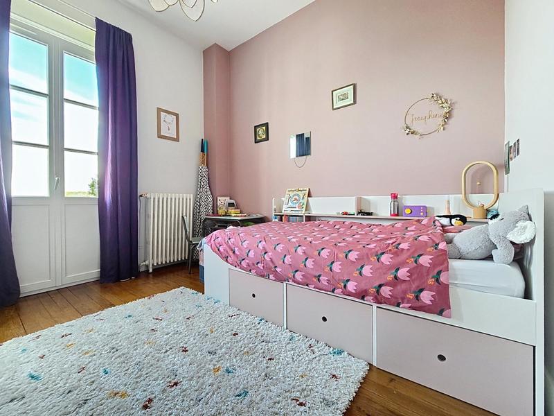 Maison - 141 m² - 7 pièces