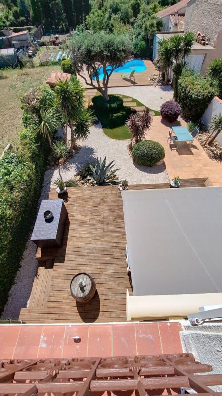 Demeure - 223 m² - 6 pièces