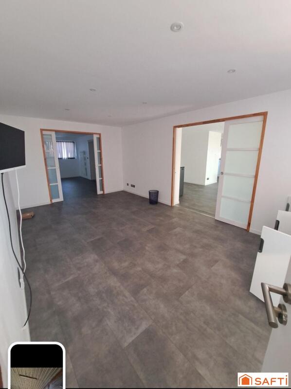 Local commercial - 300 m² - 3 pièces